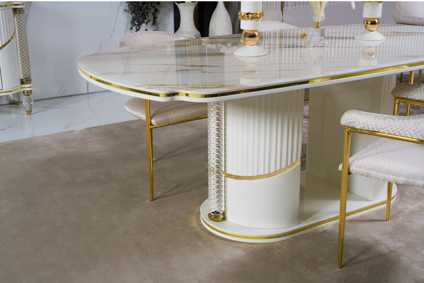 Paris Dining Table