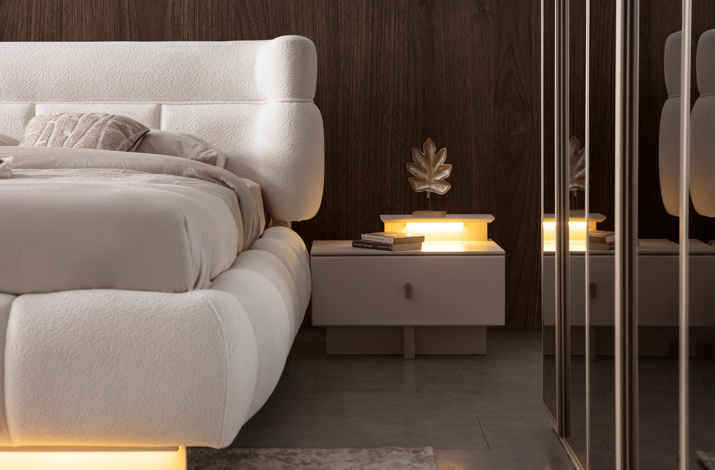 Bonje Bedside Table