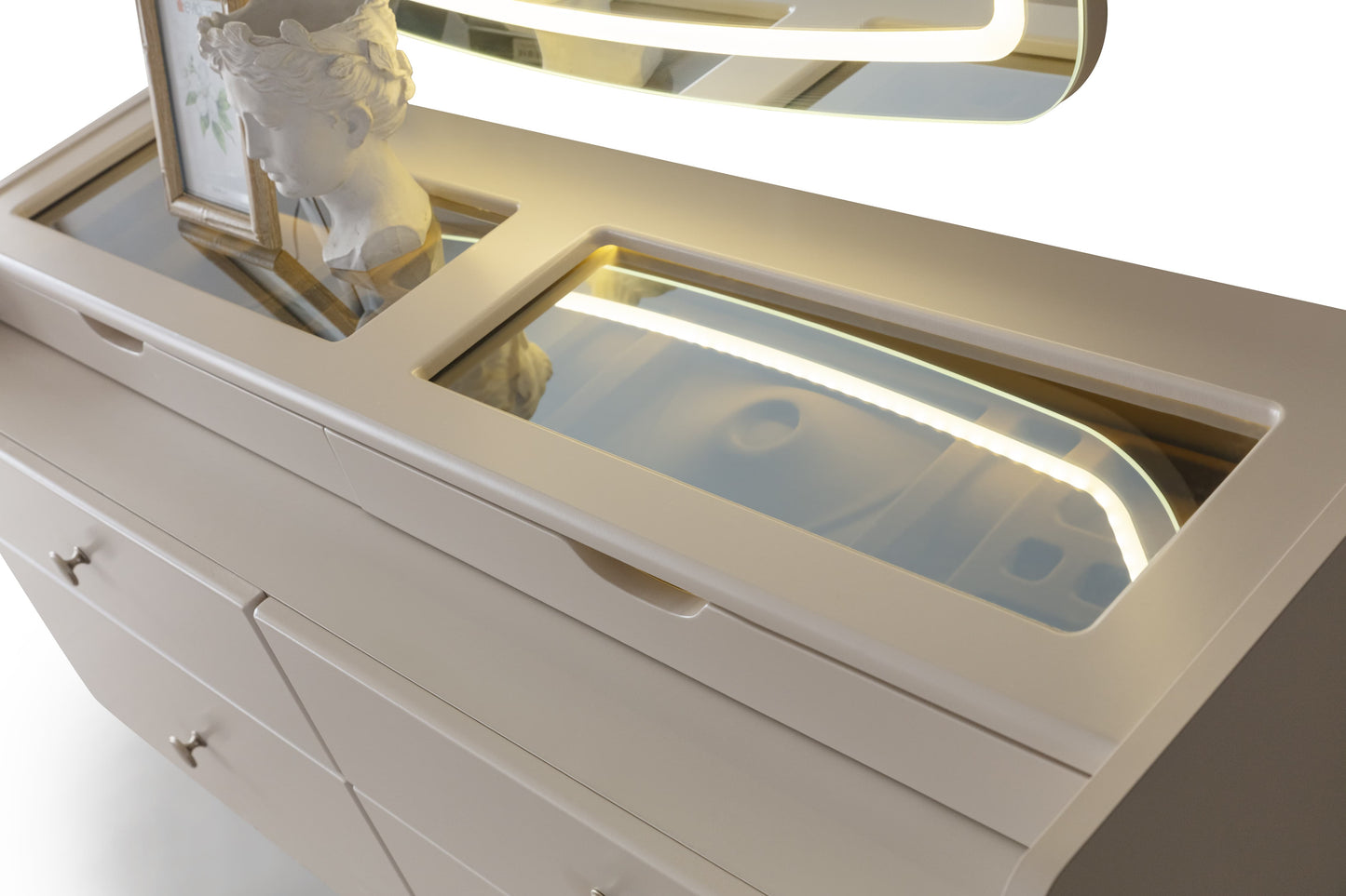 Dolje Vanity Dressing Table With LED Mirror