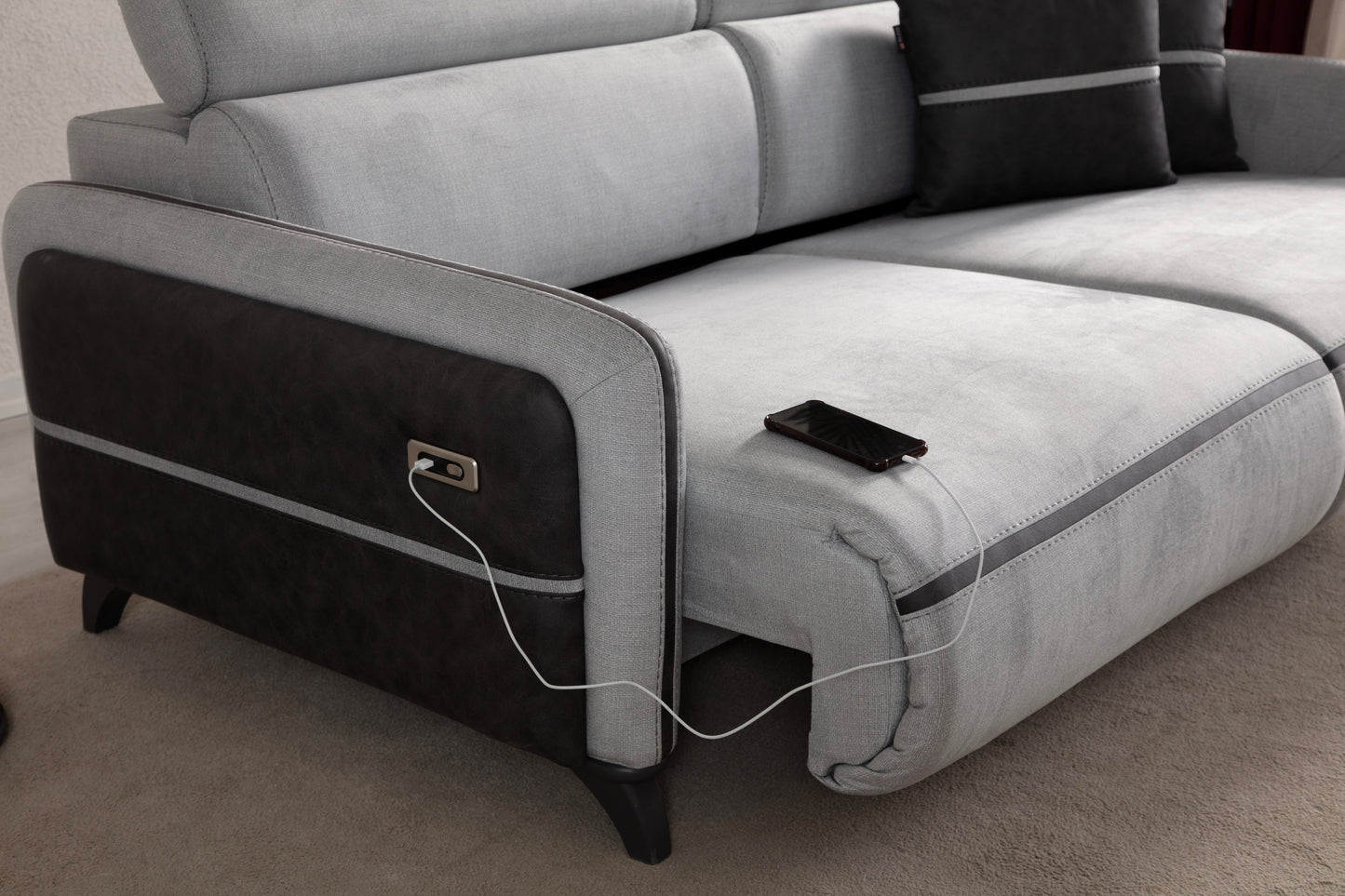 Delhi Recliner Couch