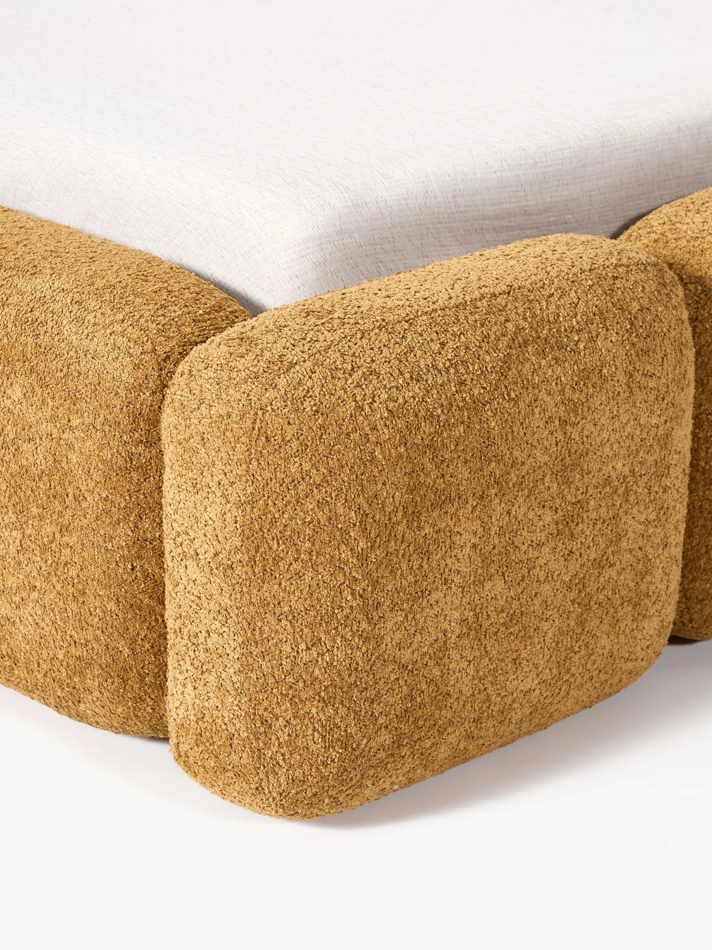 Noa Bed